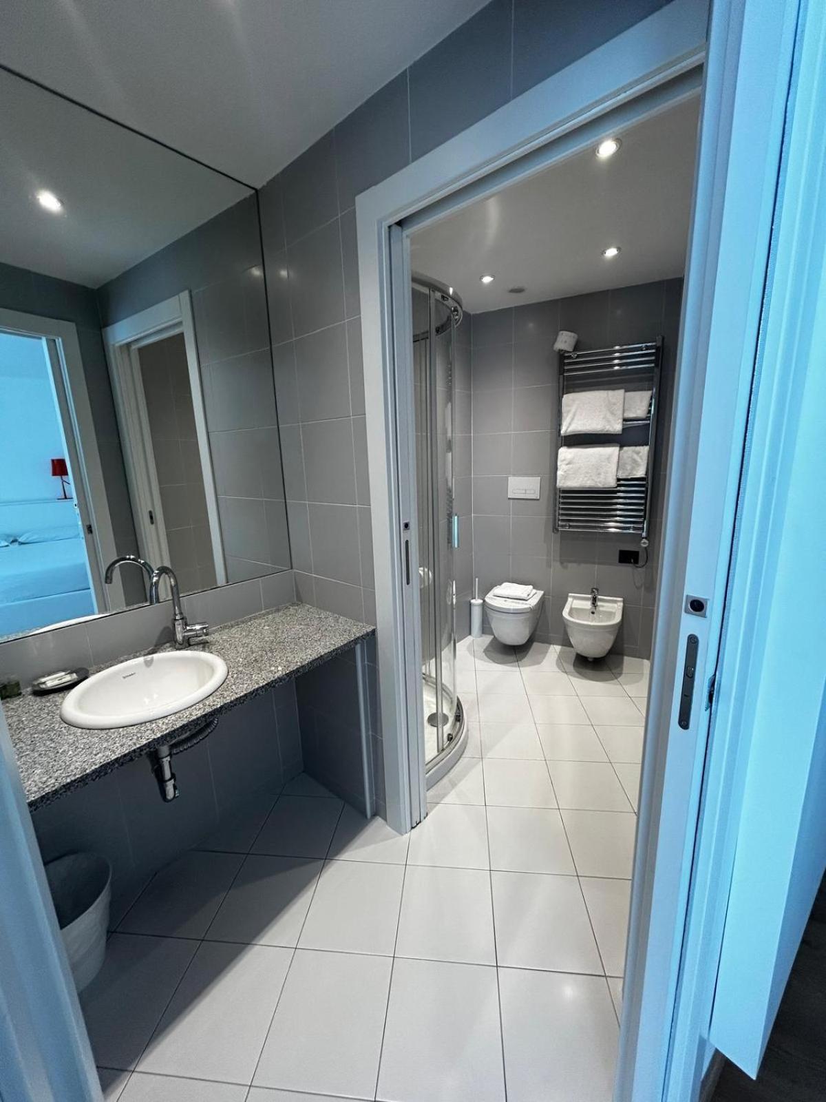 Bb Hotels Aparthotel Isola Milano Eksteriør billede